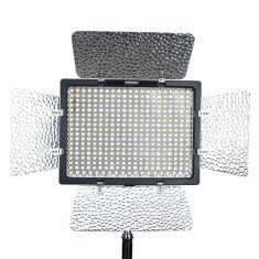 Yongnuo YN300 IV Lampa foto-video 5600K + RGB