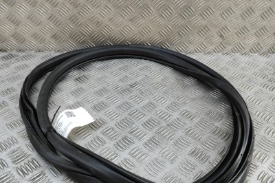 Garnitura ușă dreapta spate MAZDA CX-5 KF 2022 OEM: KB7W-68-913C | 30761753 foto