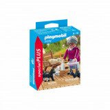 Cumpara ieftin FIGURINA BUNICUTA CU PISICI, Playmobil