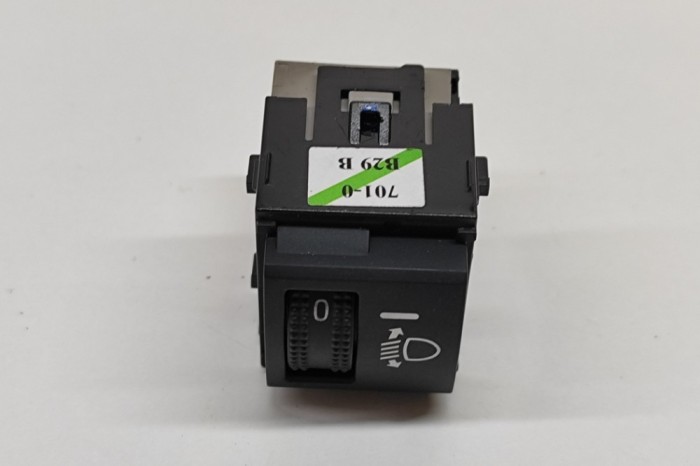 Comutator de reglare &icirc;nălțime faruri TOYOTA C-HR _X2_, _H2_ 2024 OEM: 84152-F4020 28327364