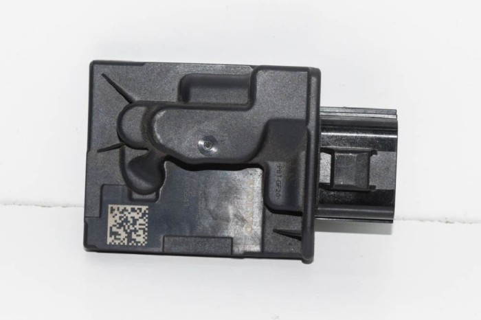 Unitate de control pompa de combustibil VOLVO V90 II 2018 OEM: 31478784 11447535
