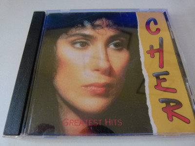 Cher - greatest hits, es foto