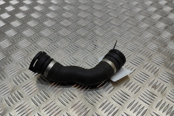 Furtun de lichid de răcire BMW 3 F30, F80 2015 OEM: 7812942 22652390