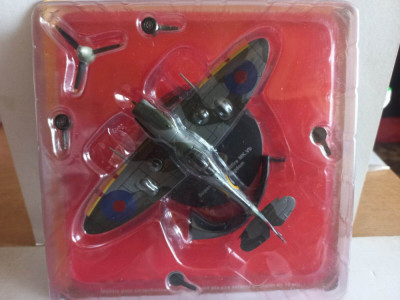 Macheta avion Supermarine Spitfire Mk.Vb - United Kingdom - Deagostini 1:72 foto