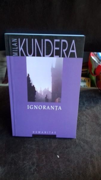 IGNORANTA - MILAN KUNDERA