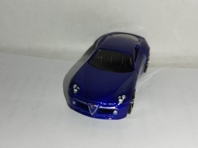 bnk jc Hot Wheels 2021 Multipack Exclusive Alfa Romeo 8C Competizione foto