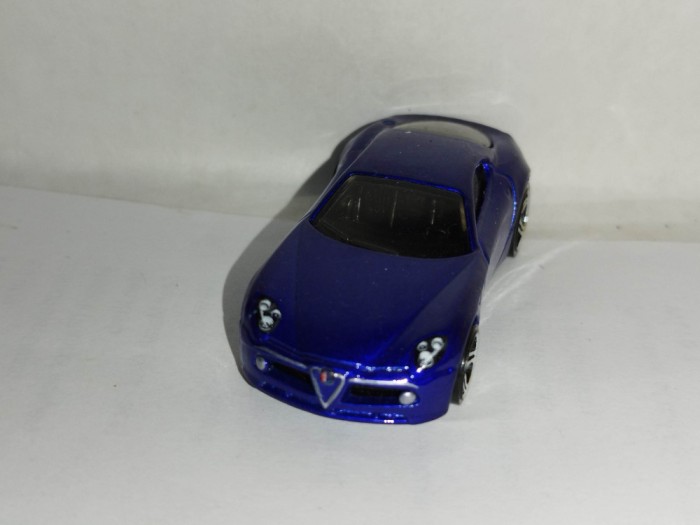 bnk jc Hot Wheels 2021 Multipack Exclusive Alfa Romeo 8C Competizione