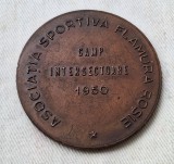 Asociatia sportiva FLAMURA ROSIE campionat scolarintersectoare medalie anul 1950