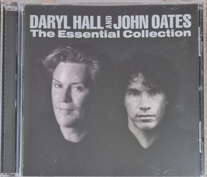 cd daryl hall and john oates the essential collection