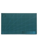 Cumpara ieftin Covoras de taiere verde A3 45 x 30 cm, auto-reparator, fata-verso, 3 straturi, antiderapant, pentru modelism, craft si proiecte DIY