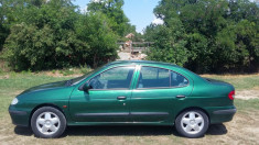 Renault Megane Classic foto