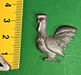 Cocoșel metalic 3/2.5 cm pe verso concav