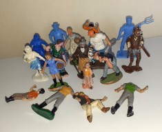 Figurine plastic pictate colectie Crescent toy Britains Herald Hong Kong 12 figurine + 5 piese incomplete oferite GRATUIT Vintage SET28 T4