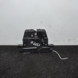 &Icirc;ncuietoare haion BMW 3 F30, F80 2013 OEM: 7191212 2664915