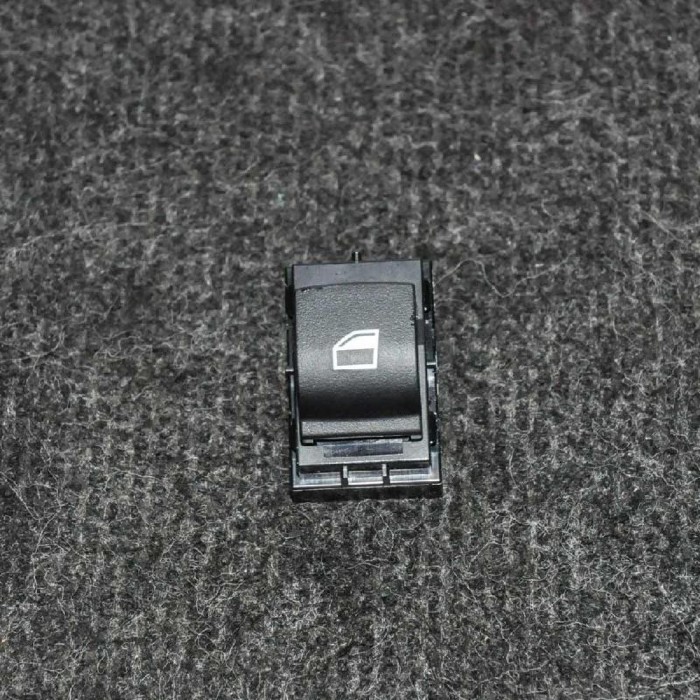 Buton geam ușă dreapta spate BMW 2 Active Tourer F45 2014 OEM: 9208107 2641134