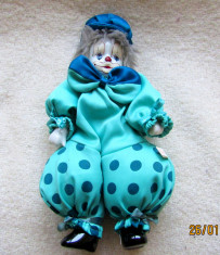 Papusa mare arlechin.Pierrot Clown Doll cu cap din portelan.Impecabila foto