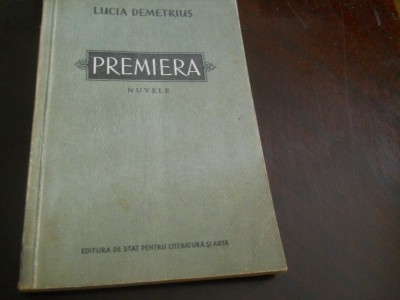 PREMIERA -NUVELE- LUCIA DEMETRIUS,1952 foto