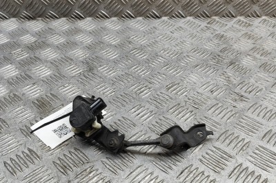 Senzor de nivel &amp;icirc;nălțime dreapta față HONDA CIVIC X Hatchback FC_, FK 2018 OEM: 51820-TGH-A01 | 26953817 foto