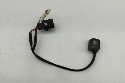 Camera de marșarier PORSCHE MACAN DKN 2021 OEM: 95B980551L | 31539517 foto