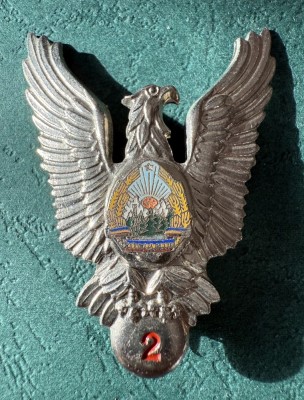 Insigna Pilot Militar RSR Clasa 2 model 1978 1989 foto