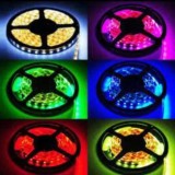 Banda LED 3528 cu silicon, Color RGB, cu telecomanda si alimentator, lungime 5 M