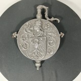 Plosca pulbere, blazon regal Fleur de Lis, colectie, vintage