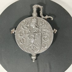 Plosca pulbere, blazon regal Fleur de Lis, colectie, vintage