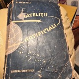 Satelitii artificiali, A. Sternfeld