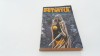 KATHERINE KURTZ* DEBORAH - INITIATUL CHEMAREA LA VANATOARE VA RASUNA IARASI, 1994, Nemira