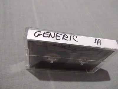CASETA AUDIO GENERIC11 FARA CARCASA foto