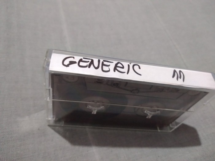 CASETA AUDIO GENERIC11 FARA CARCASA