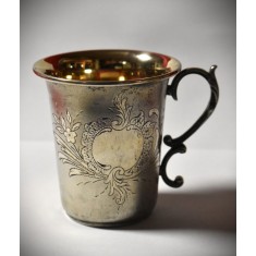 Canita veche din metal argintat cu interiorul aurit - motiv vegetal / floral - atelier european cca.1900