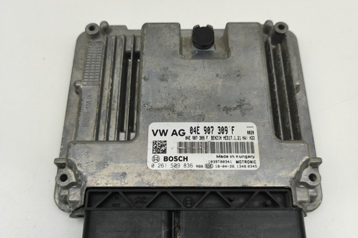 Unitate de control motor AUDI A3 Sportback 8VA, 8VF 2018 OEM: 04E907309F,0261S09836,04E906023AR 30826038