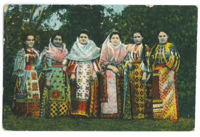 5048 - ETHNIC women, Romania - old postcard - used - 1928 foto