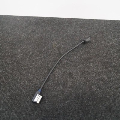 Port USB/AUX-In VW JETTA MK6 162, 163 2016 OEM: 5N0035554B 2425961 foto