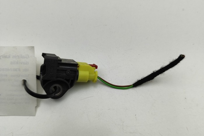 Senzor de impact st&acirc;nga spate PORSCHE CAYENNE Coupe 9YB 2023 OEM: 4N0959651D | 30746803