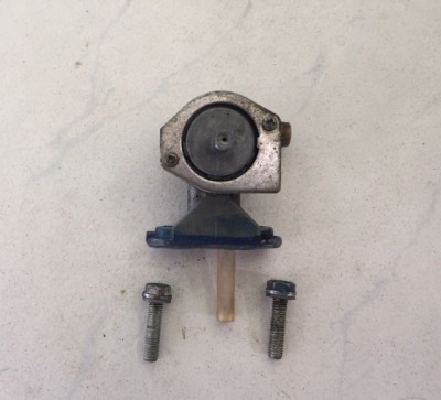 Robinet benzina Kawasaki ZX9R ZX900C 1998-1999 foto