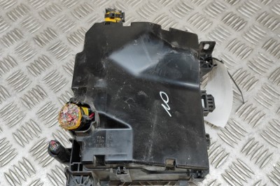 Modul panou de siguranțe MITSUBISHI OUTLANDER III GG_W, GF_W, ZJ 2013 OEM: 8565A392,MR400709 29265547 foto