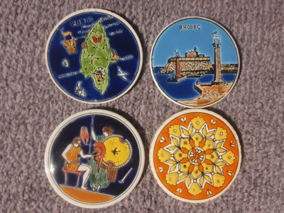 7 suporturi pahar hand made din ceramica made in Grecia, diametru 9 cm foto