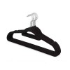 Set 5 Umerase Catifea Antiderapante Negre IdeallStore&reg; cu Carlig Rotativ, 45cm, pentru Costume, Pantaloni, Cravate, Esarfe