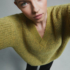 Medicine pulover femei, culoarea galben,