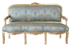 Sofa Maria Antoaneta din lemn auriu cu tapiterie bleu CAT10026