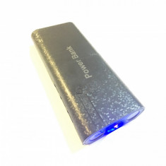 Baterie Externa Power Bank 3 USB, Lanterna LED, Lumina UV 20000 foto