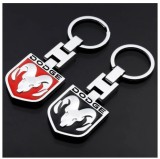 Breloc auto metalic pentru DODGE metal rosu sau negru