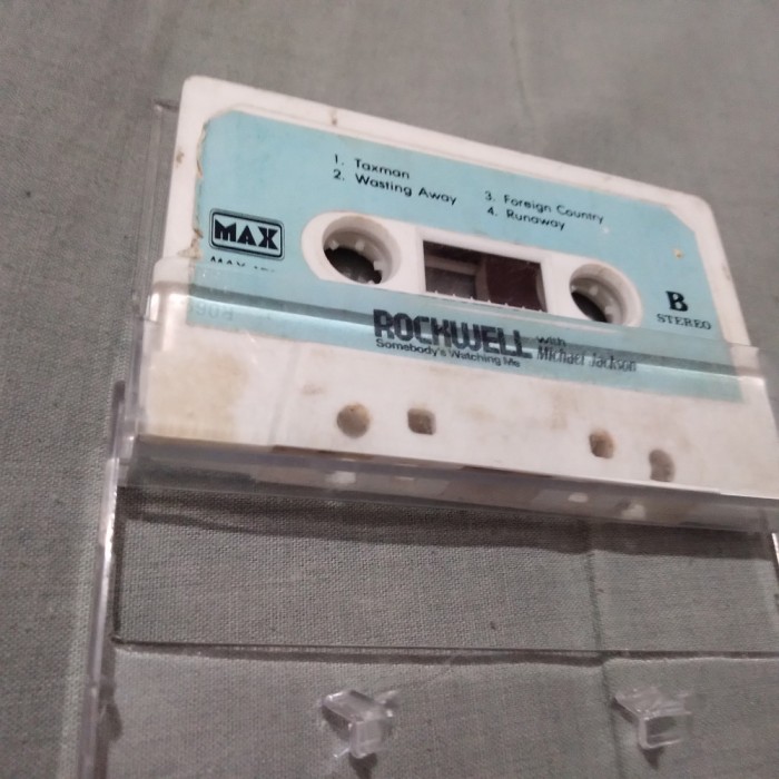 CASETA FARA HARTIA DE PREZENTARE MICHAEL JACKSON-SOMEBODY&#039;S WATCHING ME ORIG.