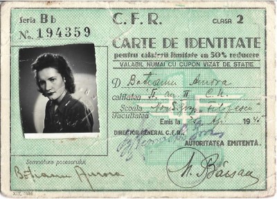 A3219N Carte de identitate CFR pentru călătorii limitate cu 50% reducere, 1945, eliberată pentru o studentă 25 lei foto