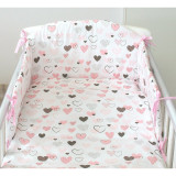 Cumpara ieftin Amy - Set lenjerie din bumbac cu protectie laterala pentru pat bebe 120 x 60 cm. Inimioare .