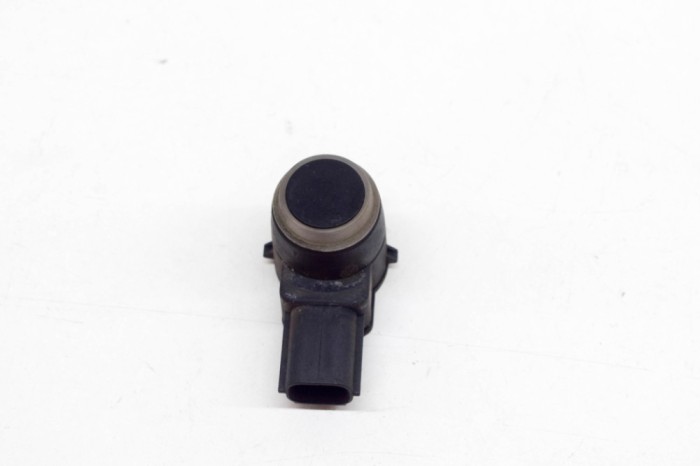 Senzor de parcare față OPEL INSIGNIA A Sedan G09 2015 OEM: 0263013679,13368131 15210604