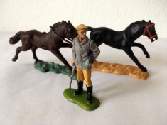 Lot figurine 2 cai si un Lord, Made in England Britains Ltd 1971, 5,5 cm foto