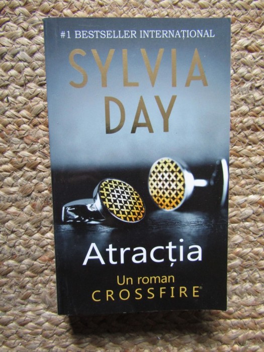 Sylvia Day - Atractia